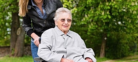 Сопровождение пожилых