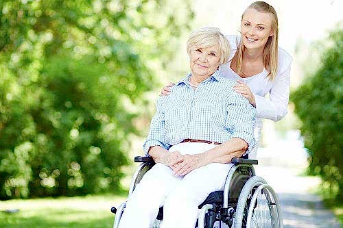 Сиделка для инвалида